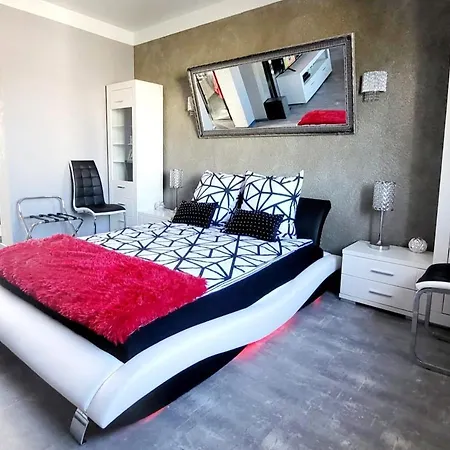 Lupus Apartment Poznan
