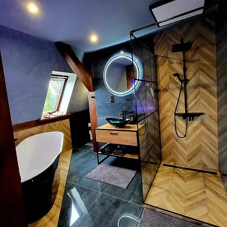 Lupus Apartment
