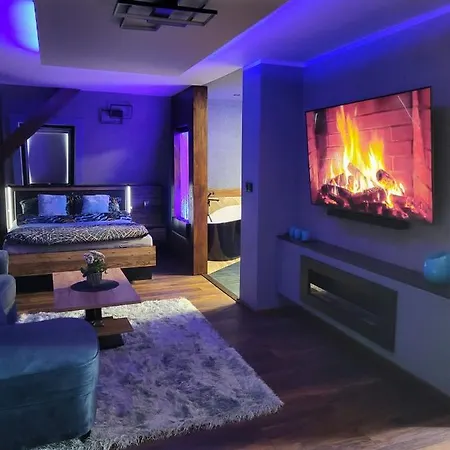 Apartment Lupus